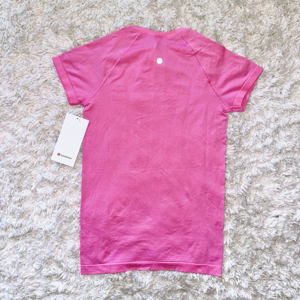 Pink Frosting Swiftly Tech Short Sleeve Shirt 2.0 Lululemon